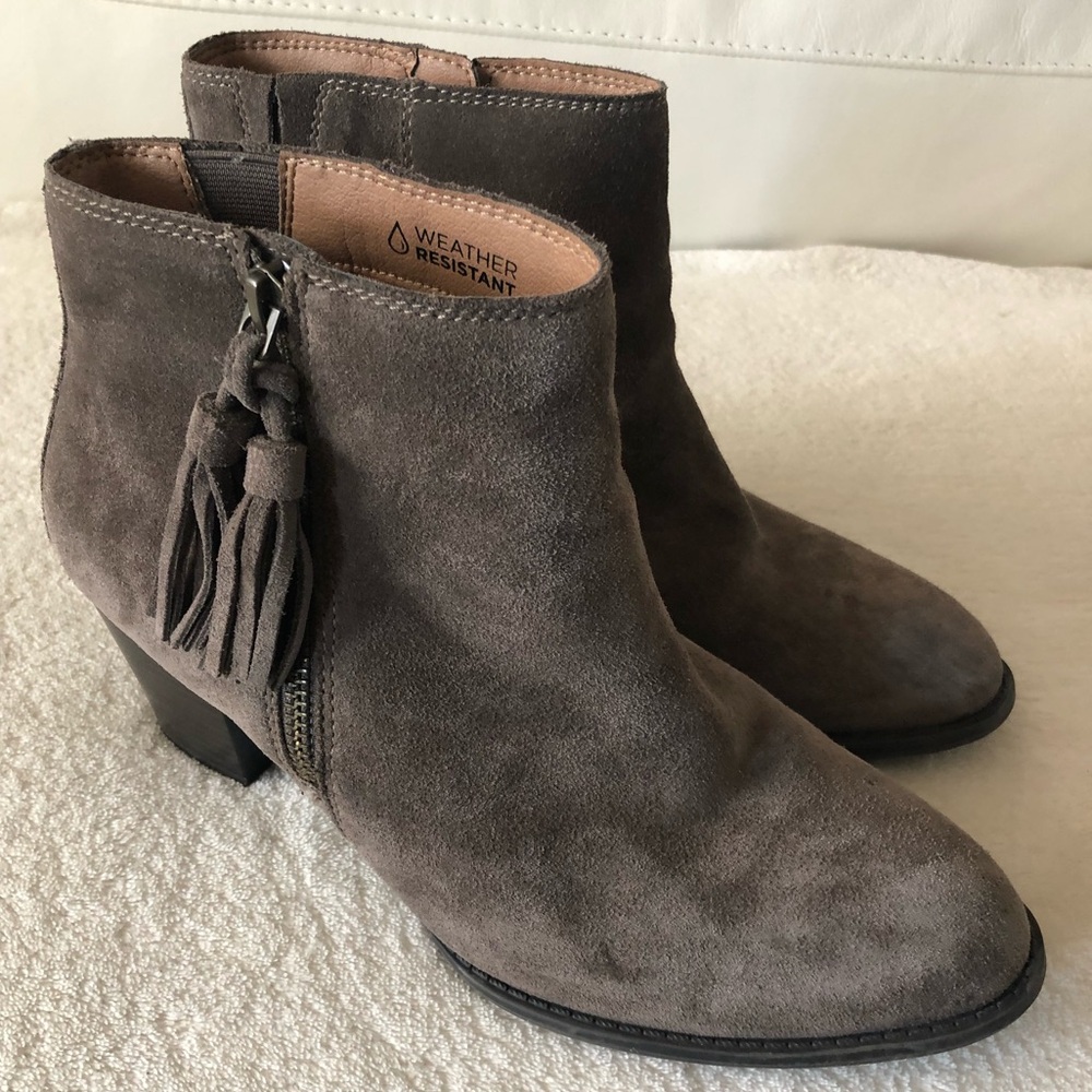 Vionic Madeline suede taupe stacked heel bootie boots